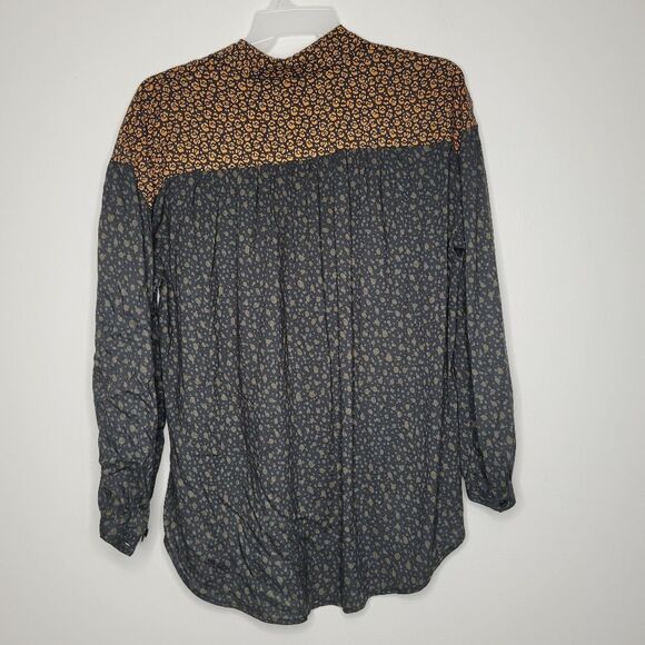 Porridge Anthropologie safa spotted tunic casual button front Size medium - Picture 2 of 7